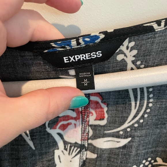 Express Women’s Floral Print Dress Medium - Picture 4 of 4